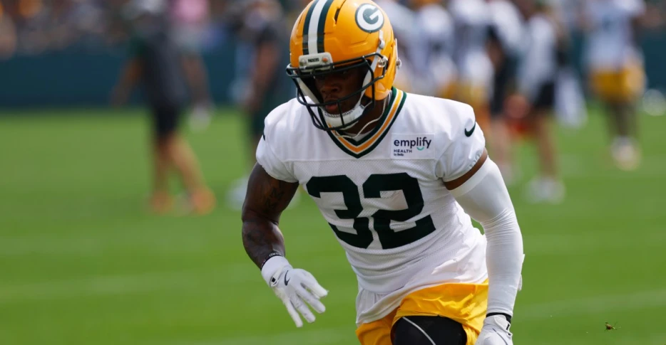 How have the Packers used injured reserve halfway through 2025?