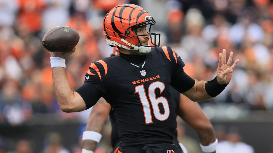 Joe Flacco upgraded to match Joe Burrow on Week 11 injury report for Bengals