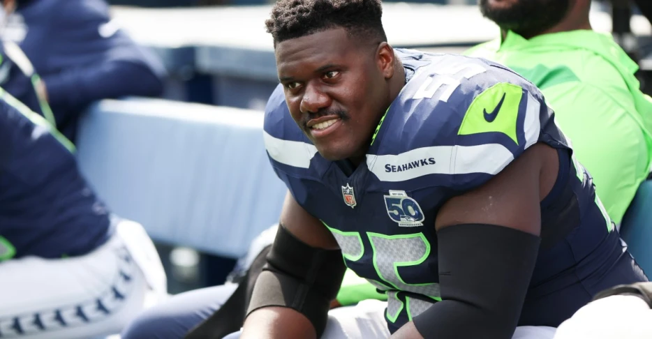 Pre-Snap Reads 11/14: Olu Oluwatimi has an opportunity to shine