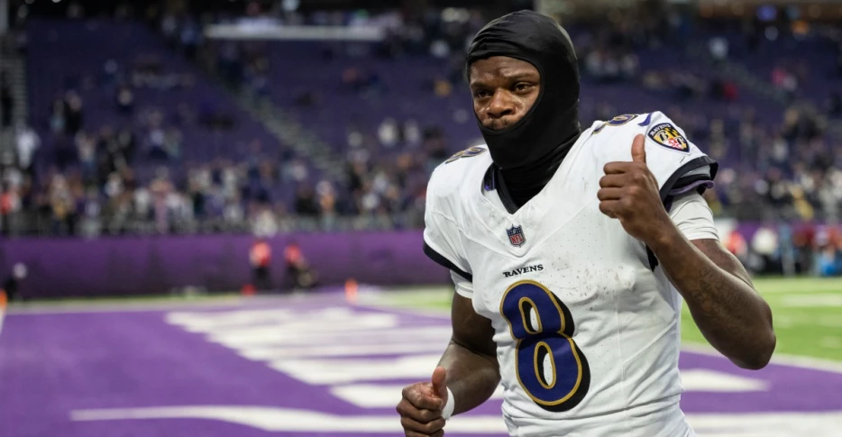 Ravens upgrade Lamar Jackson on Thursday injury report