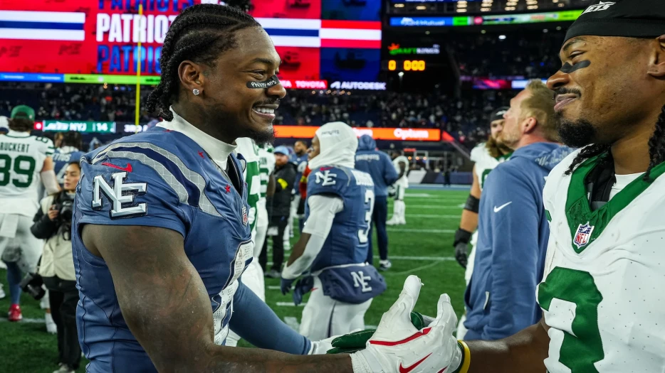 Stefon Diggs Channels Bill Belichick, Discusses Drake Maye After Patriots Win