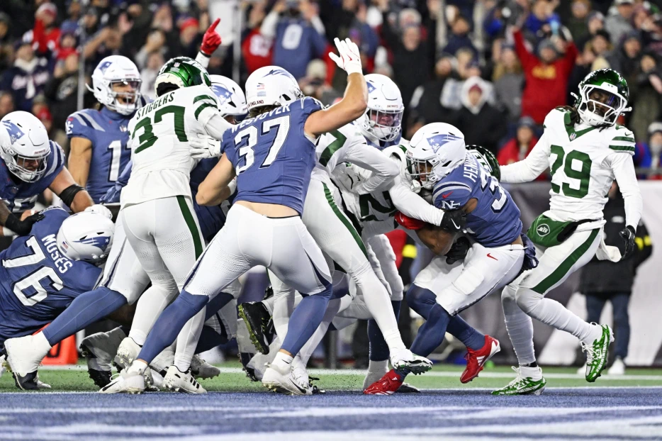 The NFL Can’t Ban the Tush Push Without Banning TreVeyon Henderson’s Touchdown Last Night Along With It