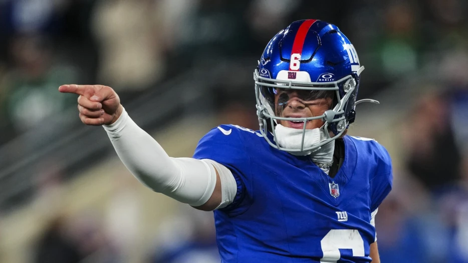 Broncos LB Jonathon Cooper: We can't let Jaxson Dart get his confidence, ego going