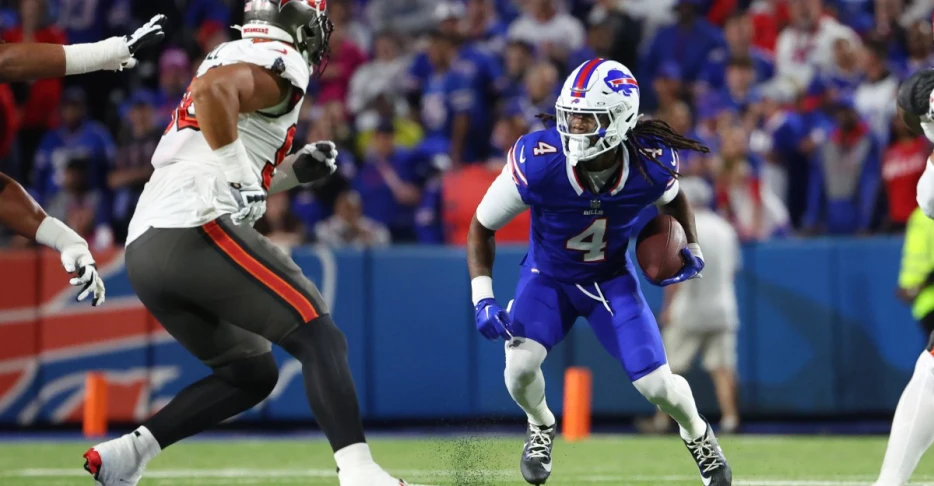 Buccaneers at Bills: Predictions and picks for Week 11