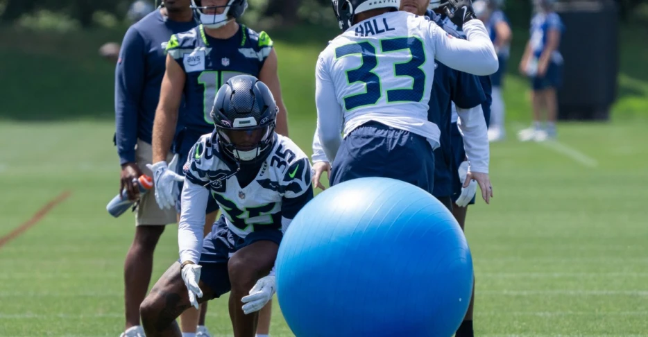 Seahawks add preseason cornerback in latest practice squad shuffle
