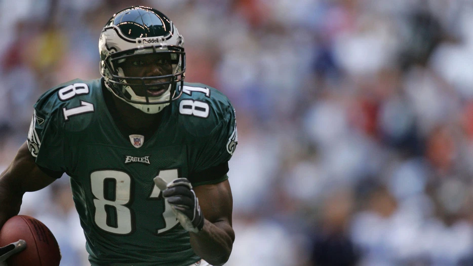 Terrell Owens defends AJ Brown amid recent Eagles drama