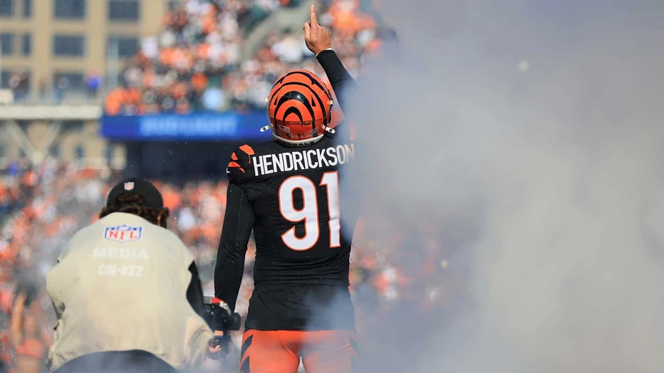 Bengals rumors: Does Trey Hendrickson need surgery? Ian Rapoport gives inside scoop