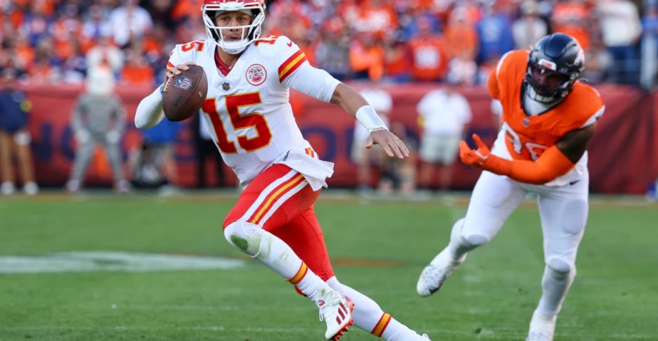 Chiefs-Broncos LIVE updates: Broncos lead 6-3 in the second quarter