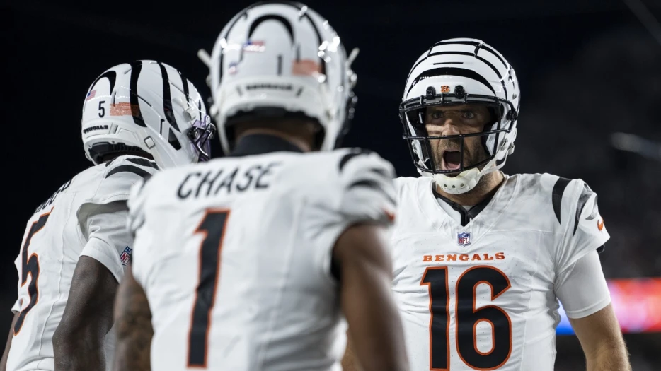 Joe Flacco: Fun to have Ja'Marr Chase and Tee Higgins create problems for the defense