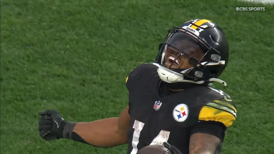 ‘Made Play After Play:’ Mike Tomlin Praises Kenneth Gainwell’s Clutch Performance