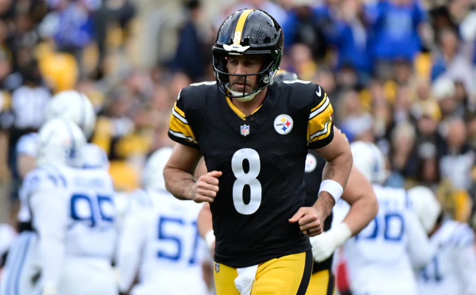 Mike Tomlin Gives Injury Update on Aaron Rodgers