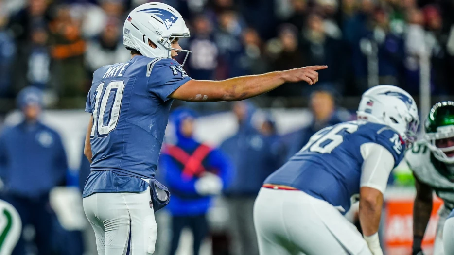 Patriots’ Drake Maye Just Joined Peyton Manning On Two-Man List