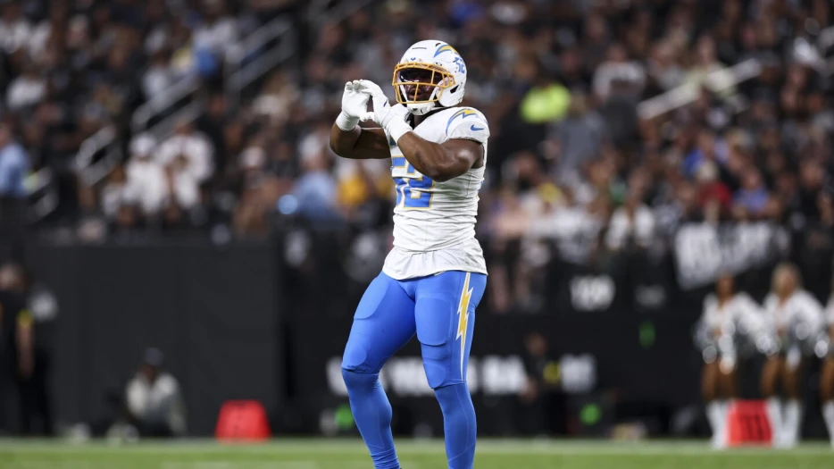 Chargers activate Khalil Mack, Denzel Perryman from injured reserve