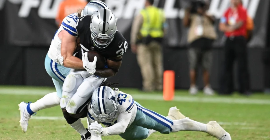 Cowboys news: Predictions for the Monday night game vs Raiders