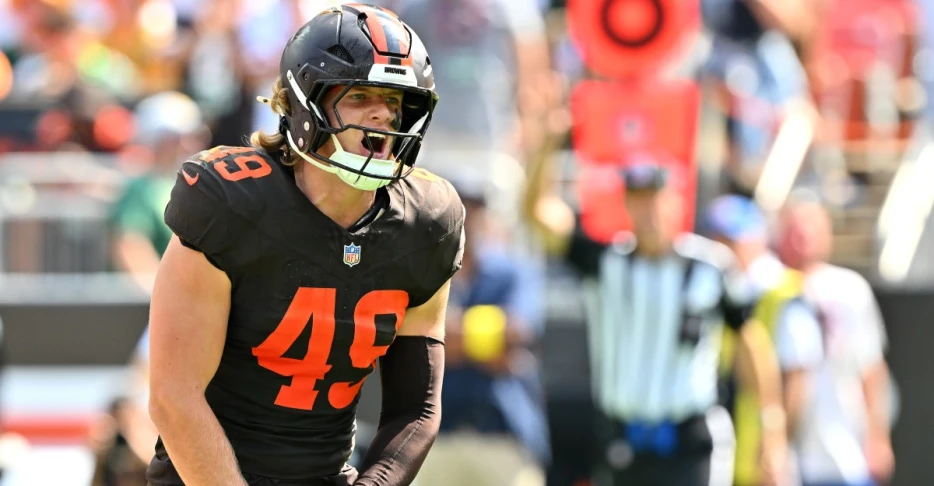 Myles Garrett, Carson Schwesinger: Should Browns lack of wins limit NFL awards?