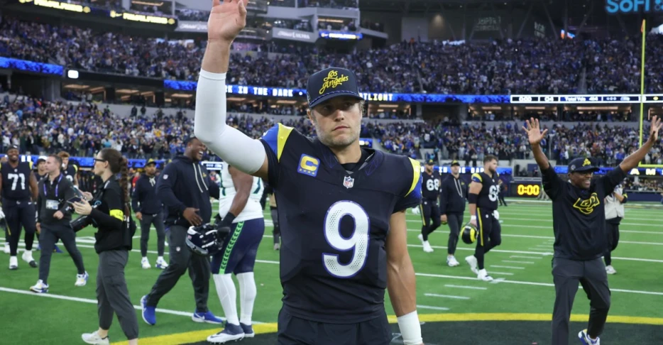 Random Ramsdom: Matthew Stafford has more regular season wins than losses