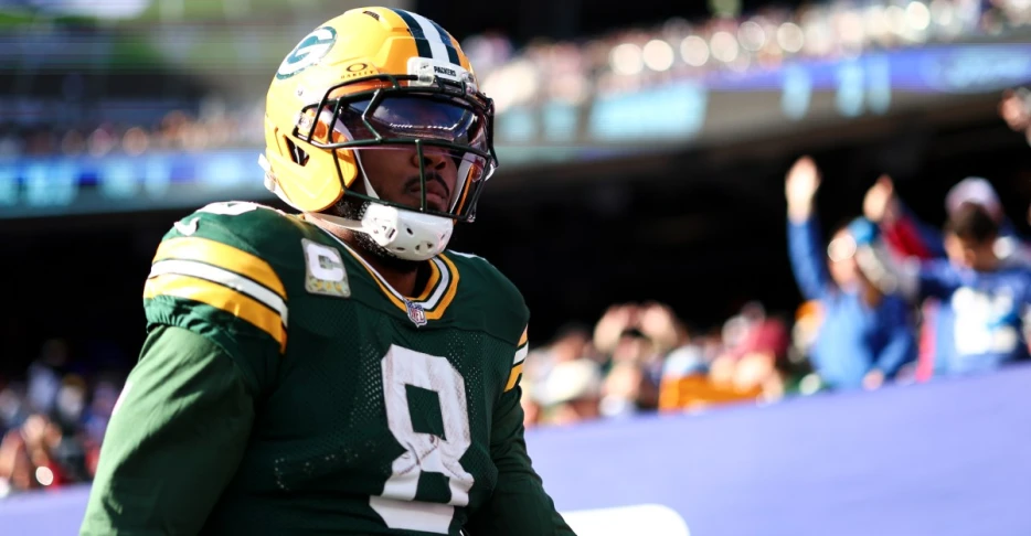 Report: Packers RB Josh Jacobs’ knee injury isn’t season-ending