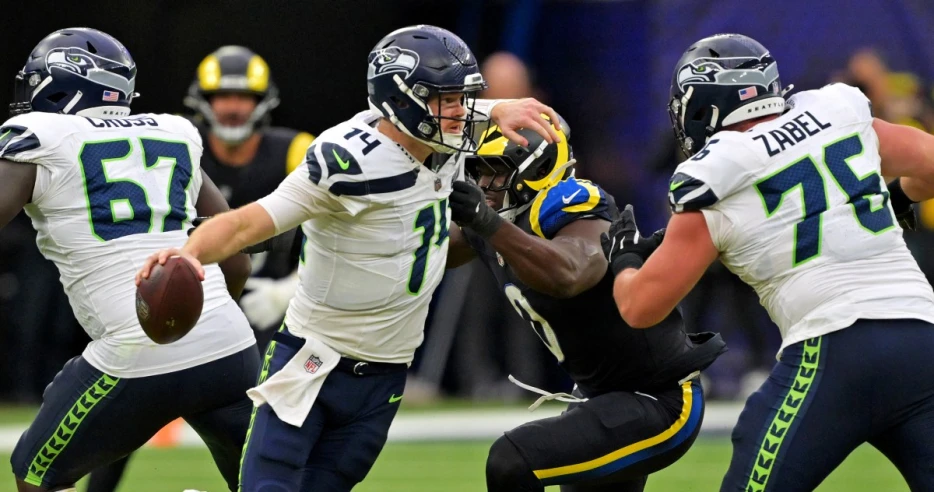 Seahawks lose NFC West lead, take NFL’s top spot in turnovers committed