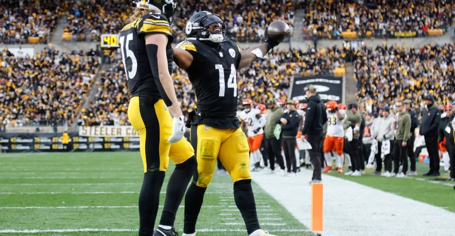 Steelers Odds: Pittsburgh opens as road underdogs to Bears