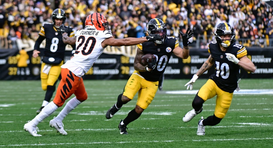 Steelers RB Jaylen Warren Sheds Light on Injury