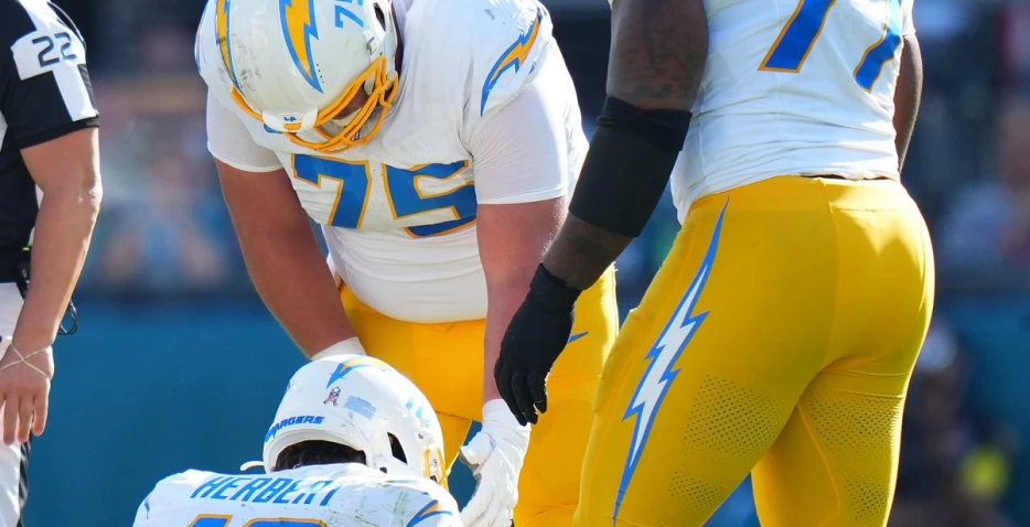 Chargers Power Rankings Roundup: Bolts take expected tumble after blowout loss