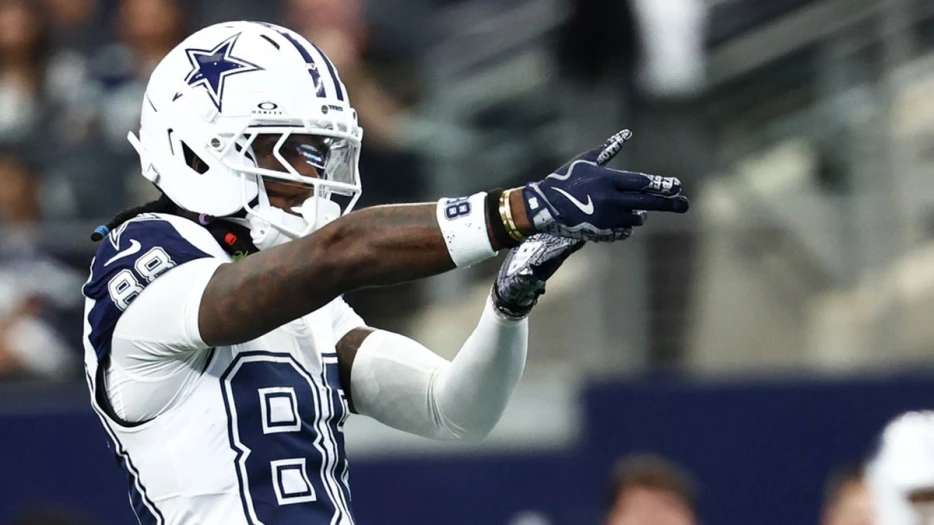 Cowboys’ CeeDee Lamb leaves Dez Bryant behind on all-time list amid MNF