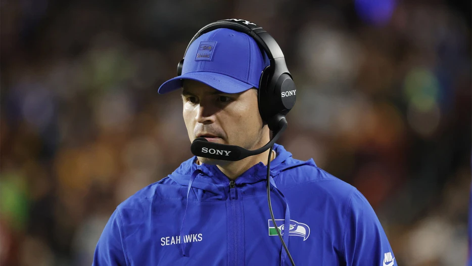 Fantasy Football D/ST Rankings: Week 12 2025