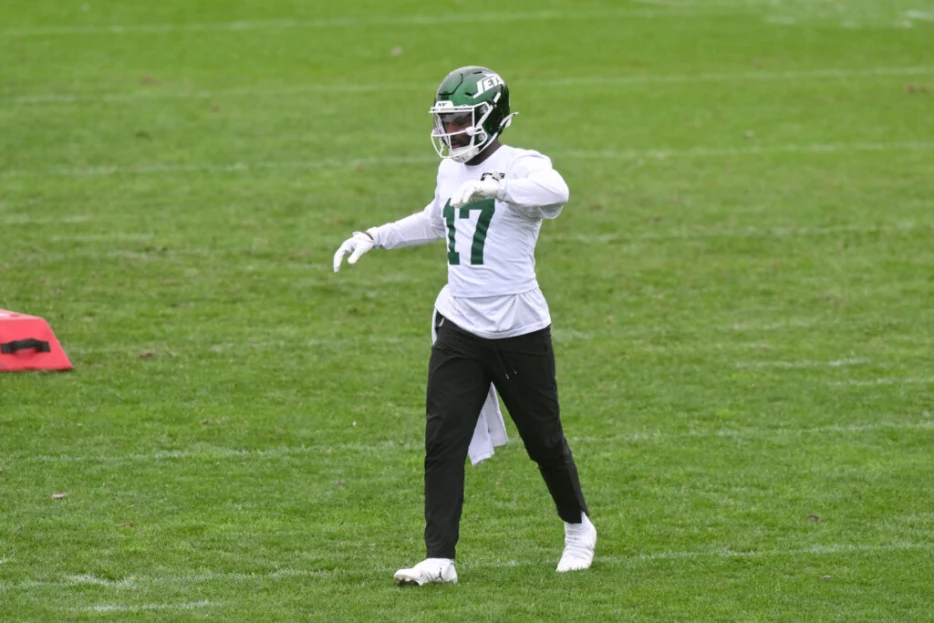 Jets CB Kris Boyd Remains Hospitalized