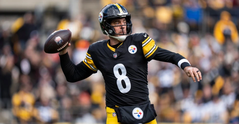 Steelers get positive update on Aaron Rodgers injury