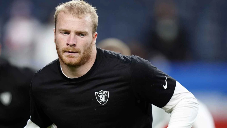 The unique connection Raiders TE Brock Bowers’ ‘smart’ girlfriend has with Peyton Manning