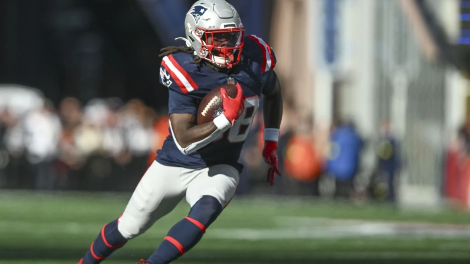 How Will Patriots Split Up Backfield When Rhamondre Stevenson Returns? Mike Vrabel Responds