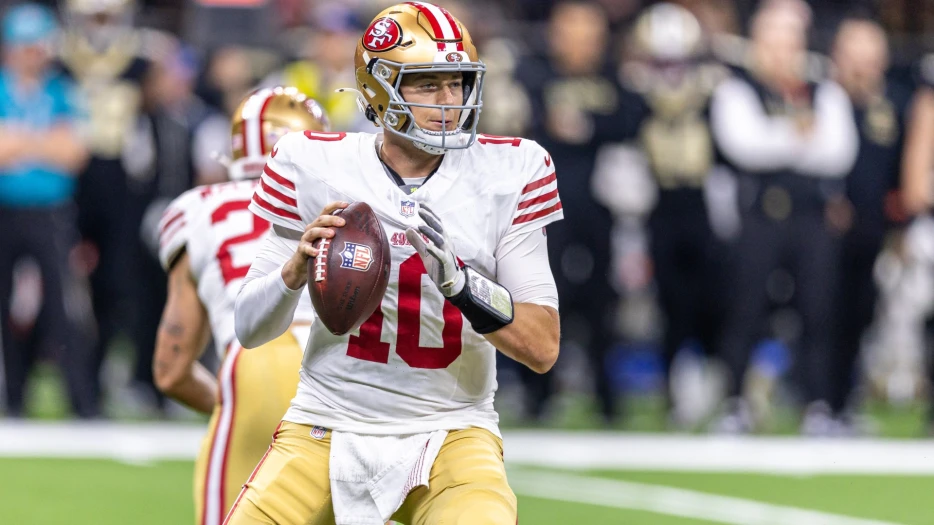 Jets Insider Names Former Patriots QB As Possible Justin Fields Replacement