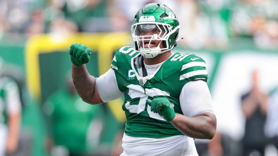 Quinnen Williams’ Cowboys debut earns massive endorsement from NFL Insider