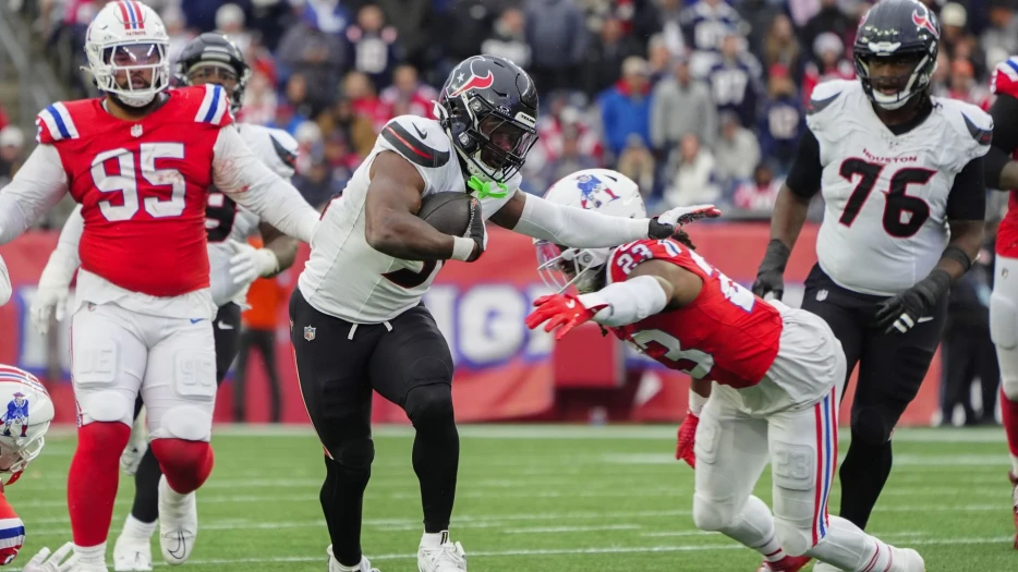 Could Patriots Show Interest In Recently-Waived RB With Enticing Resume?