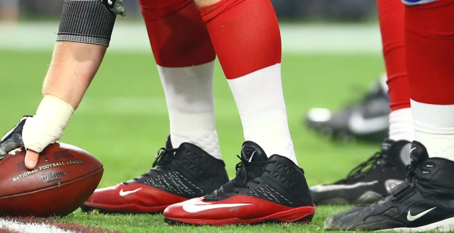 Genealogy of American Football: The Center Position