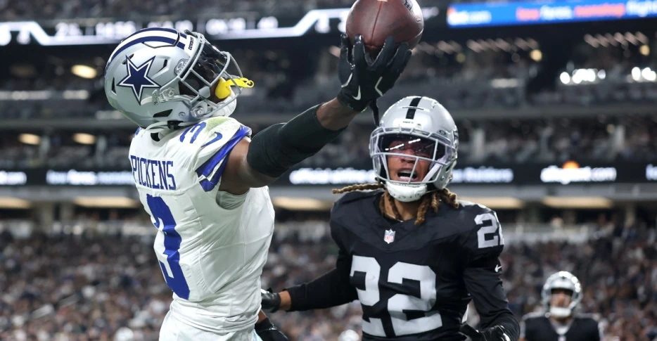 Cowboys Point/Counterpoint: Figuring out how much of Raiders win was real