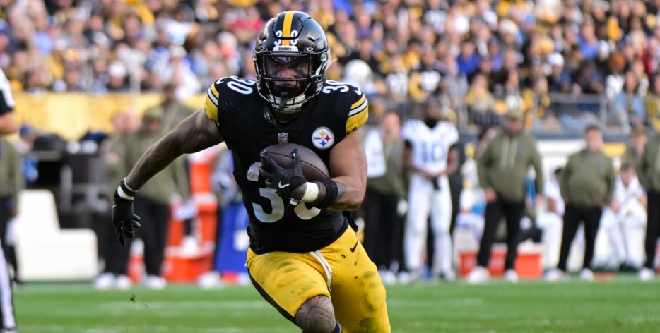 Steelers Get Good News on Jaylen Warren Injury