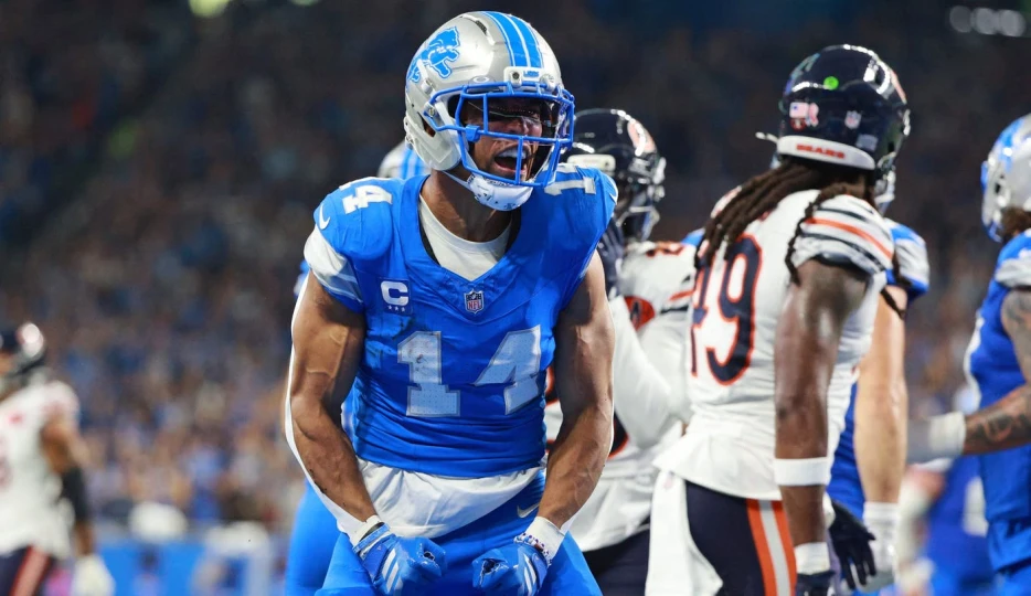 10-Leg Parlay for NFL Week 12 Games: Odds, Predictions, Picks