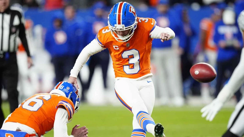 Broncos, K Wil Lutz agree to 3-year extension