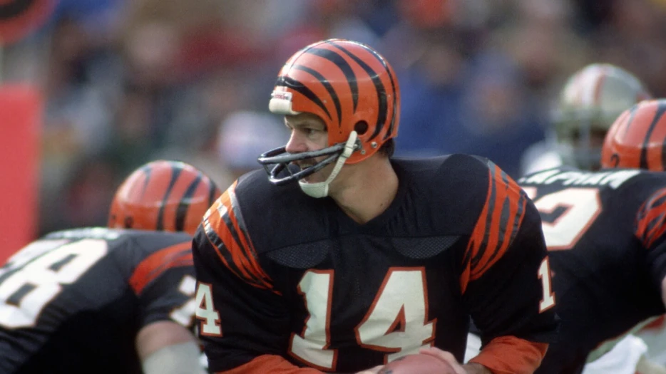 Ken Anderson among 34 seniors candidates moving to next phase of Hall of Fame selection process