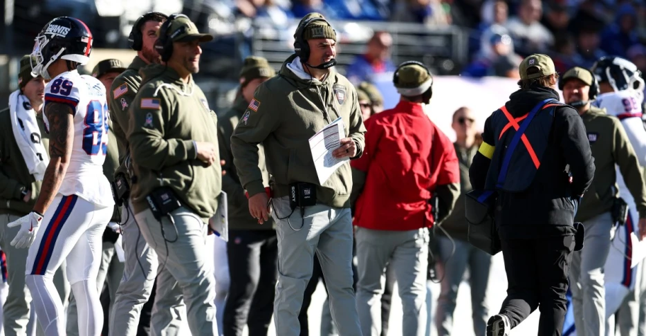 Survey results: Mike Kafka graded a ‘B’ in NY Giants coaching debut