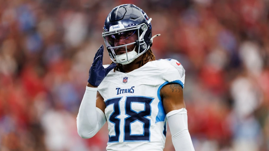 Titans place cornerback L'Jarius Sneed on injured reserve