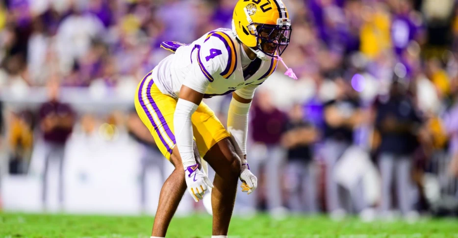 Week 13 CFB preview, prospect spotlight, live game message board and fan discussion