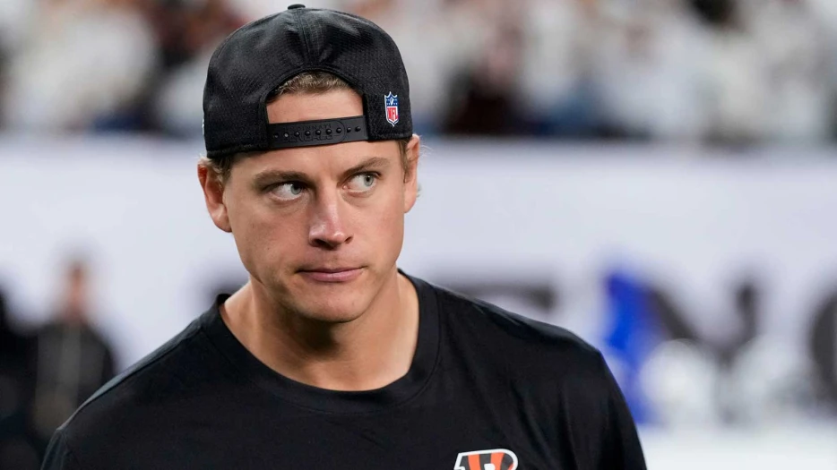 With Joe Burrow officially out, Bengals make 2 big roster moves