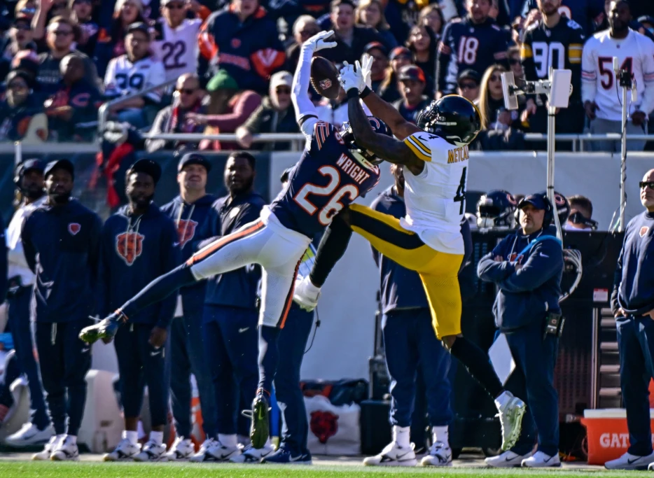 Bears Get Last Laugh in Back-and-Forth Battle, Beat Steelers 31-28