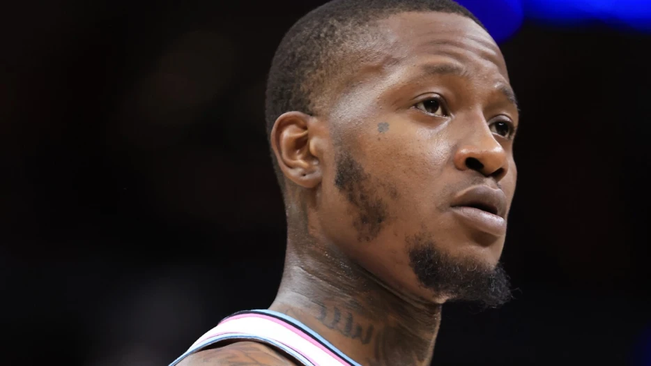 Brian Windhorst: NBA pulled Terry Rozier for rest of season after he left March 2023 game with injury