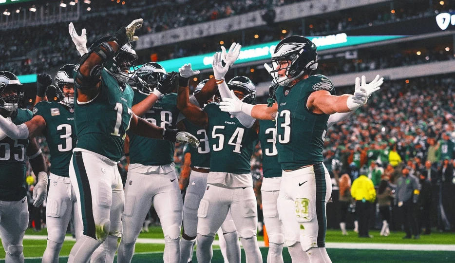 Eagles' Defense Seeking to Revive 'Broad Street Bullies' in Philadelphia