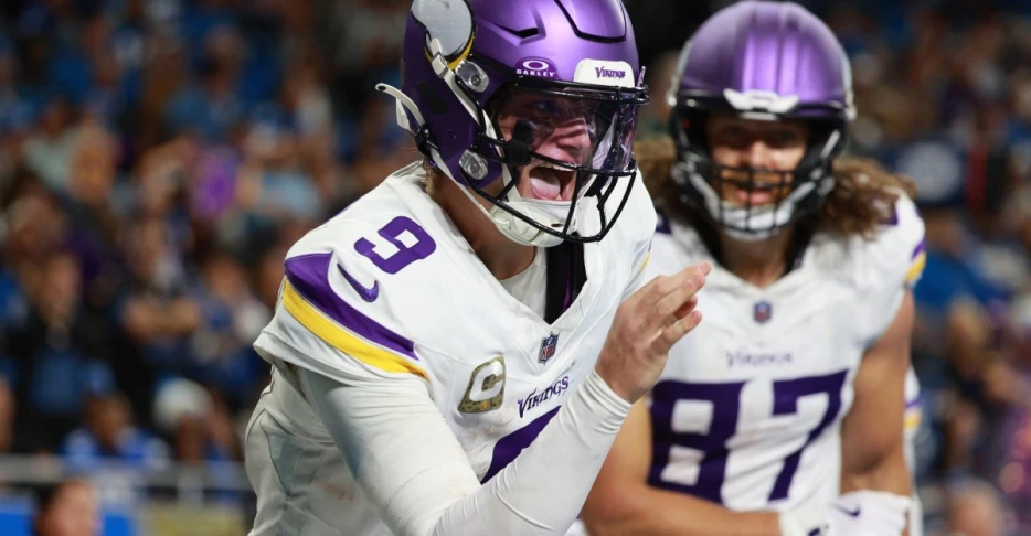 HATE WEEK IS HERE! Vikings vs Packers Lambeau Invasion