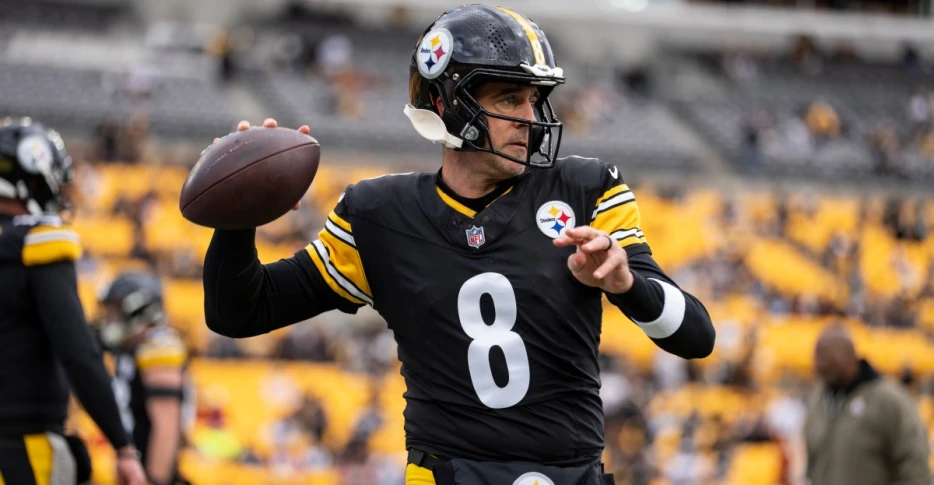 Aaron Rodgers returns to Steelers practice Thursday