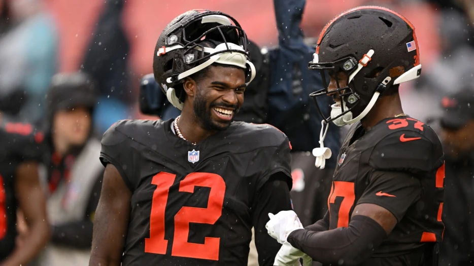 Browns add Shedeur Sanders to injury report, elevate Bailey Zappe for Sunday's game